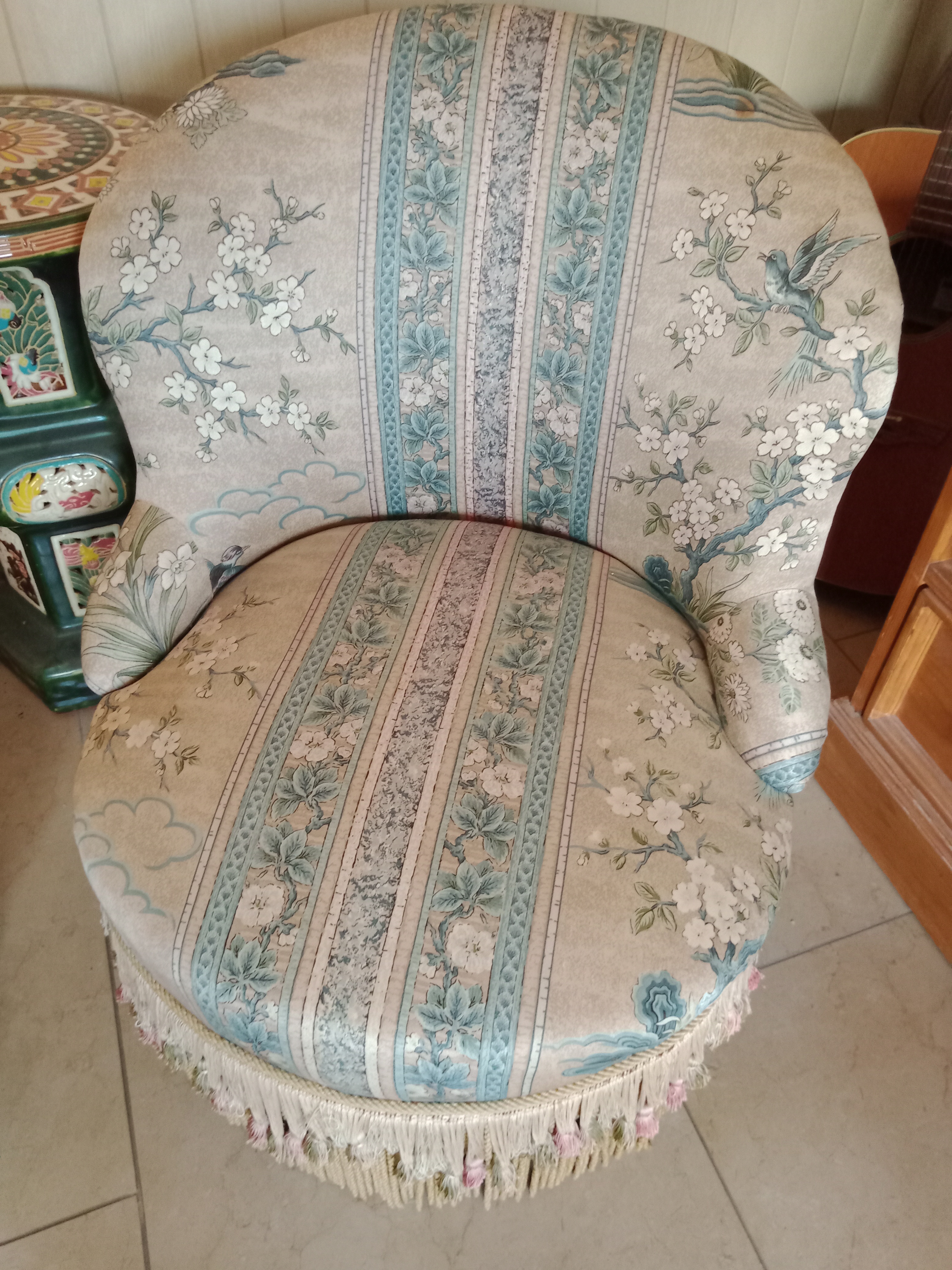 Fauteuil Vintage � Motifs Floraux 100 Tocane-Saint-Apre (24)