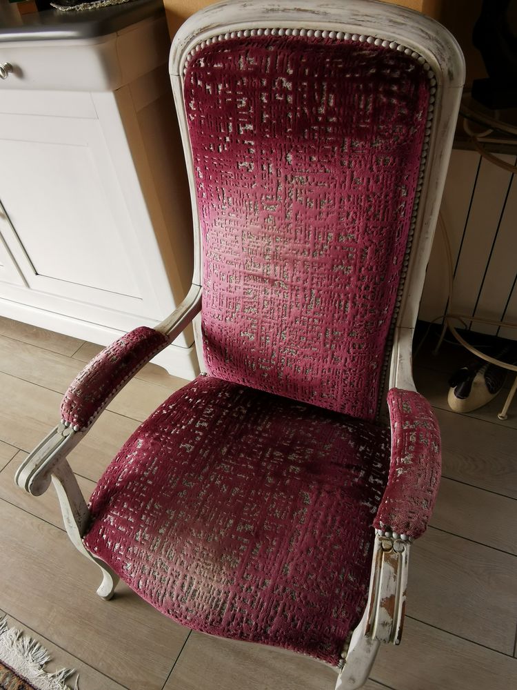 Fauteuil Voltaire modernis� en ch�ne massif 100 Le Mesnil-Esnard (76)