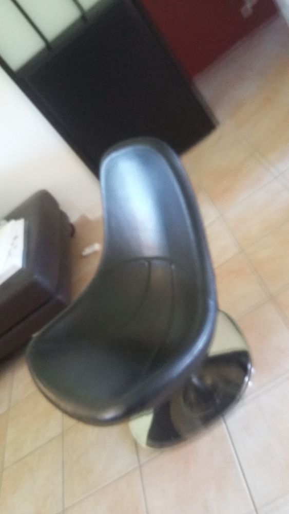 FAUTEUIL 90 Mori�res-l�s-Avignon (84)