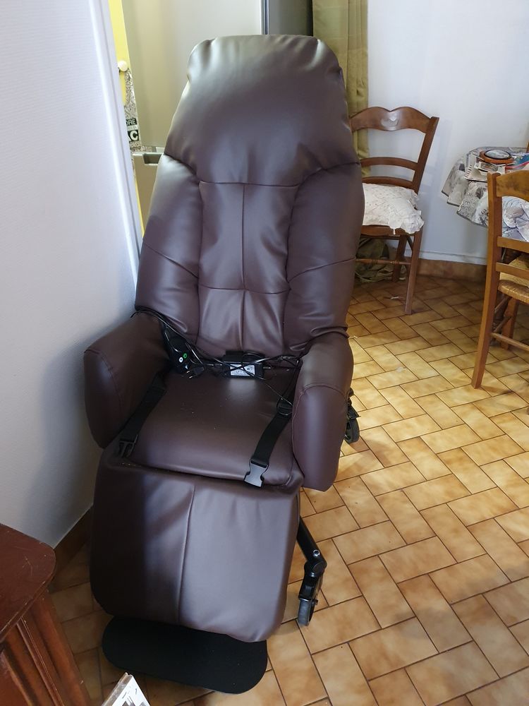 Fauteuil 100 Maisons-Alfort (94)