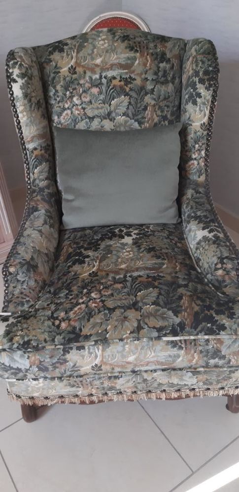 Fauteuil 150 Simiane-Collongue (13)