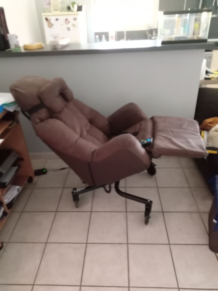 Fauteuil 30 Saint-Marcel-de-Careiret (30)