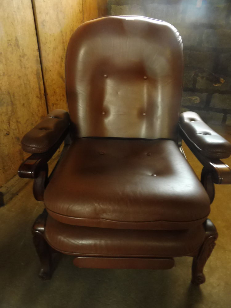 Fauteuil 19 La Bretonni�re-la-Claye (85)