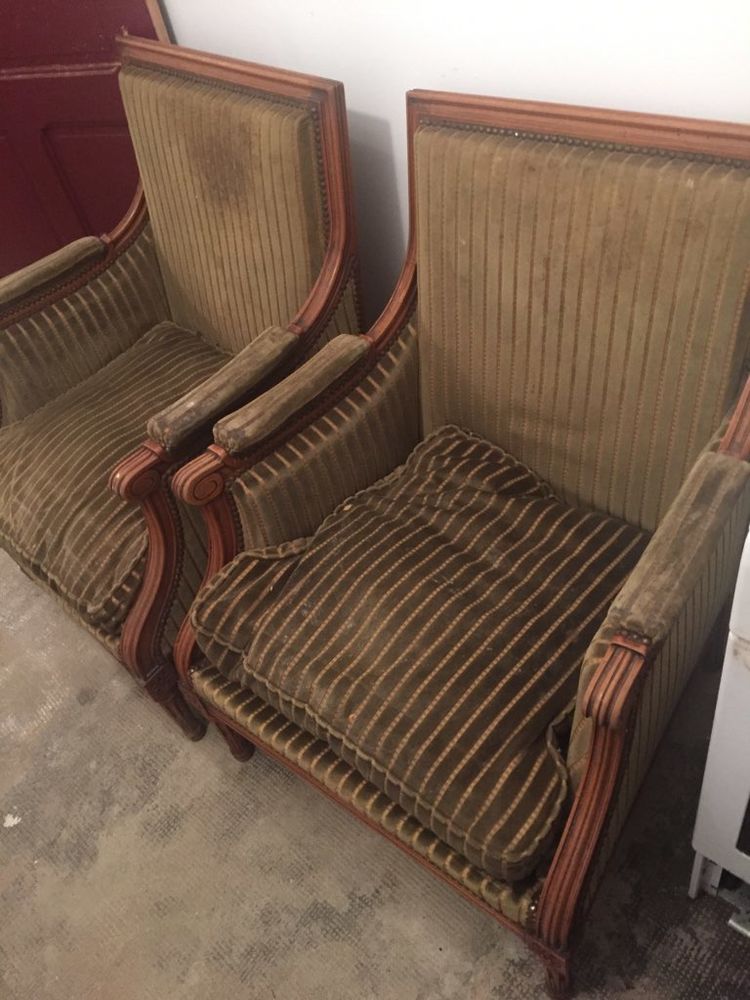 2 fauteuils berg�re Louis XVI 200 R�b�nacq (64)