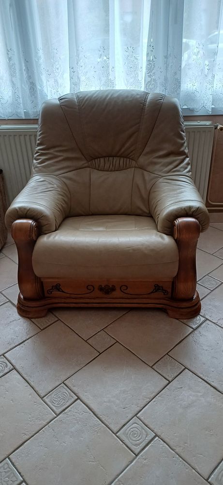 2 fauteuils en bois et cuir 100 Ronchin (59)