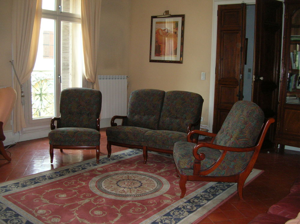 fauteuils et canapé de salon 280 Cazouls-lès-Béziers (34)