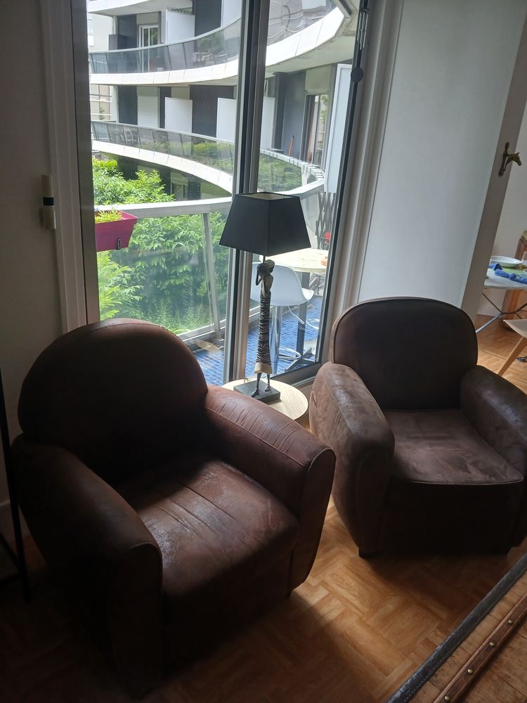 FAUTEUILS CLUB 350 Saint-Maurice (94)