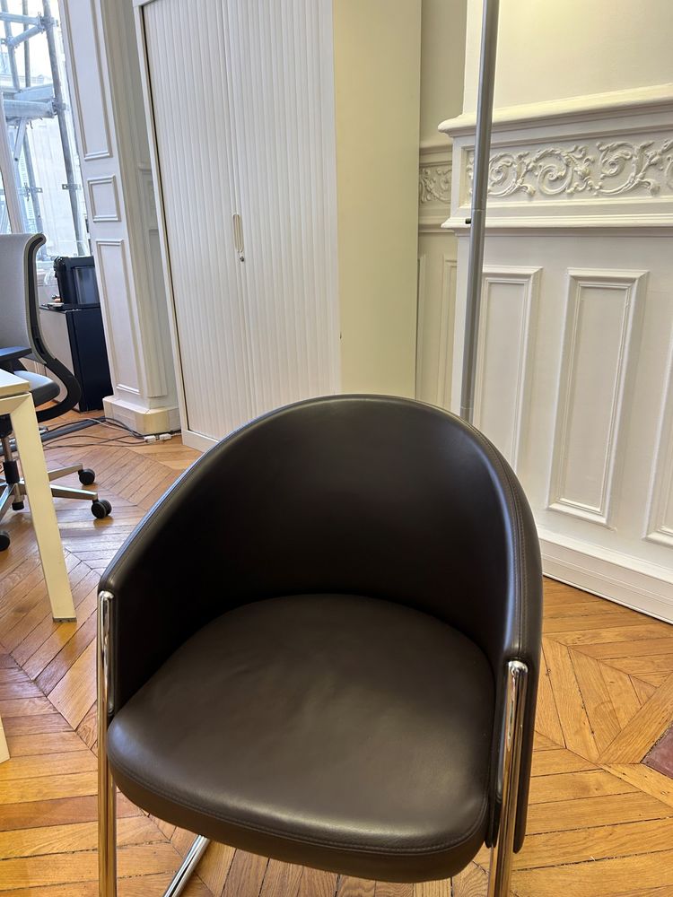 Fauteuils en cuir Sedus 300 Paris 8 (75)