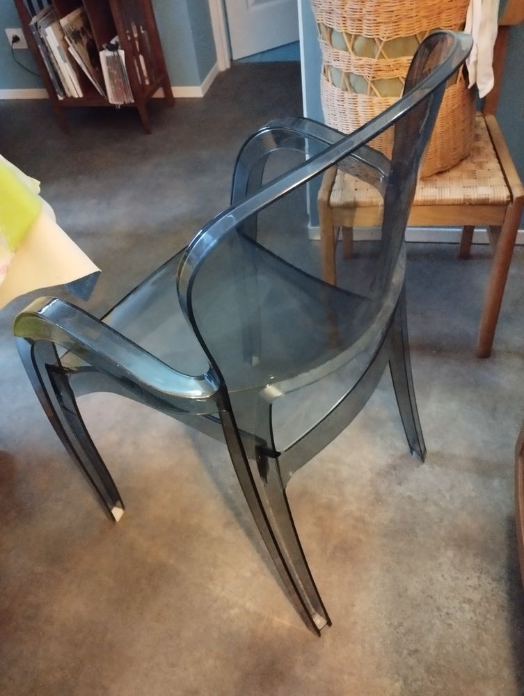 FAUTEUILS DESIGN 38 Le Havre (76)