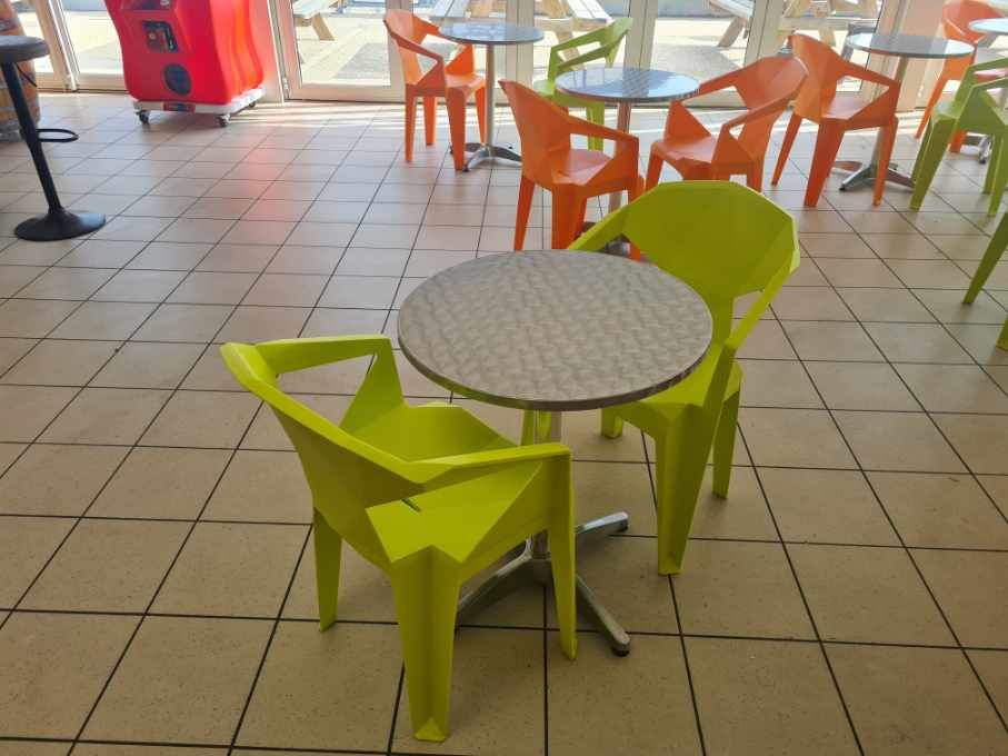 fauteuils iris 20 Mareuil-sur-Lay-Dissais (85)