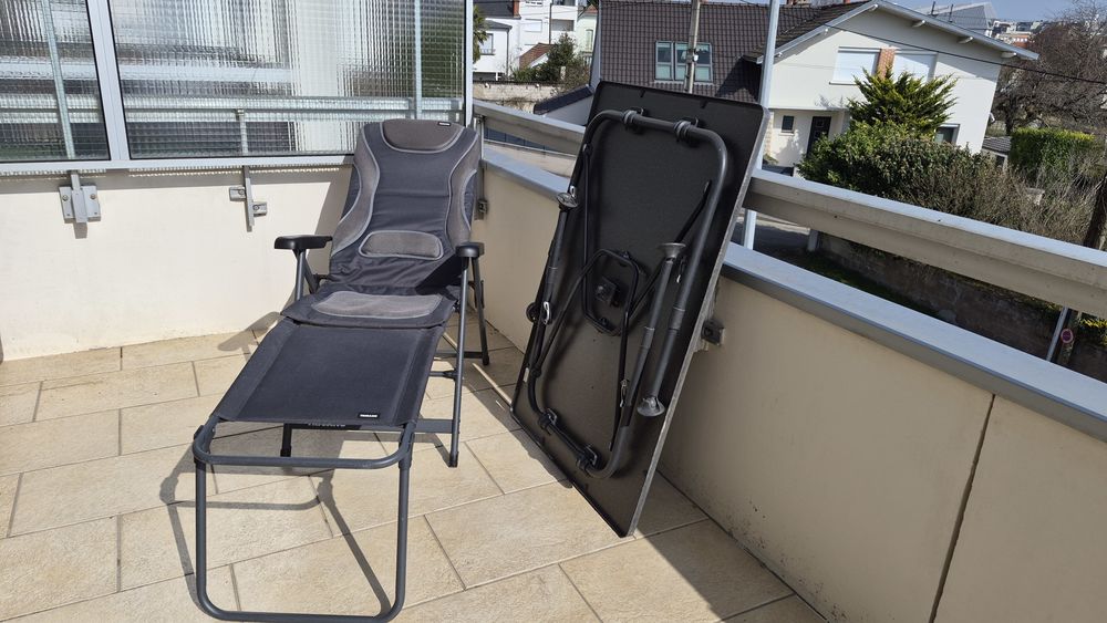 4 fauteuils jardin et camping-car 350 Dijon (21)