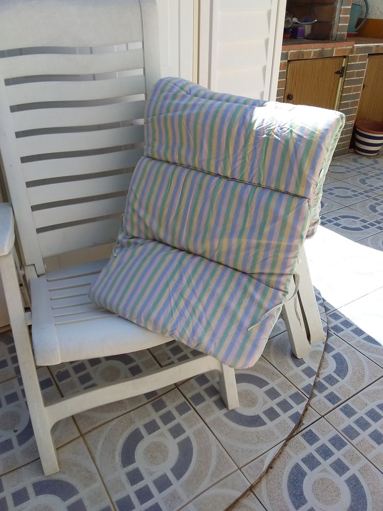 fauteuils de jardin 15 Cabestany (66)