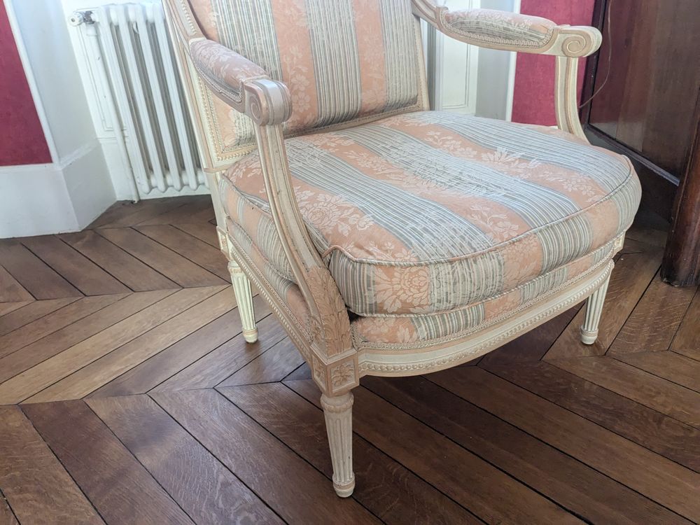 4 Fauteuils Louis 16 (2 paires) 2800 Guyancourt (78)