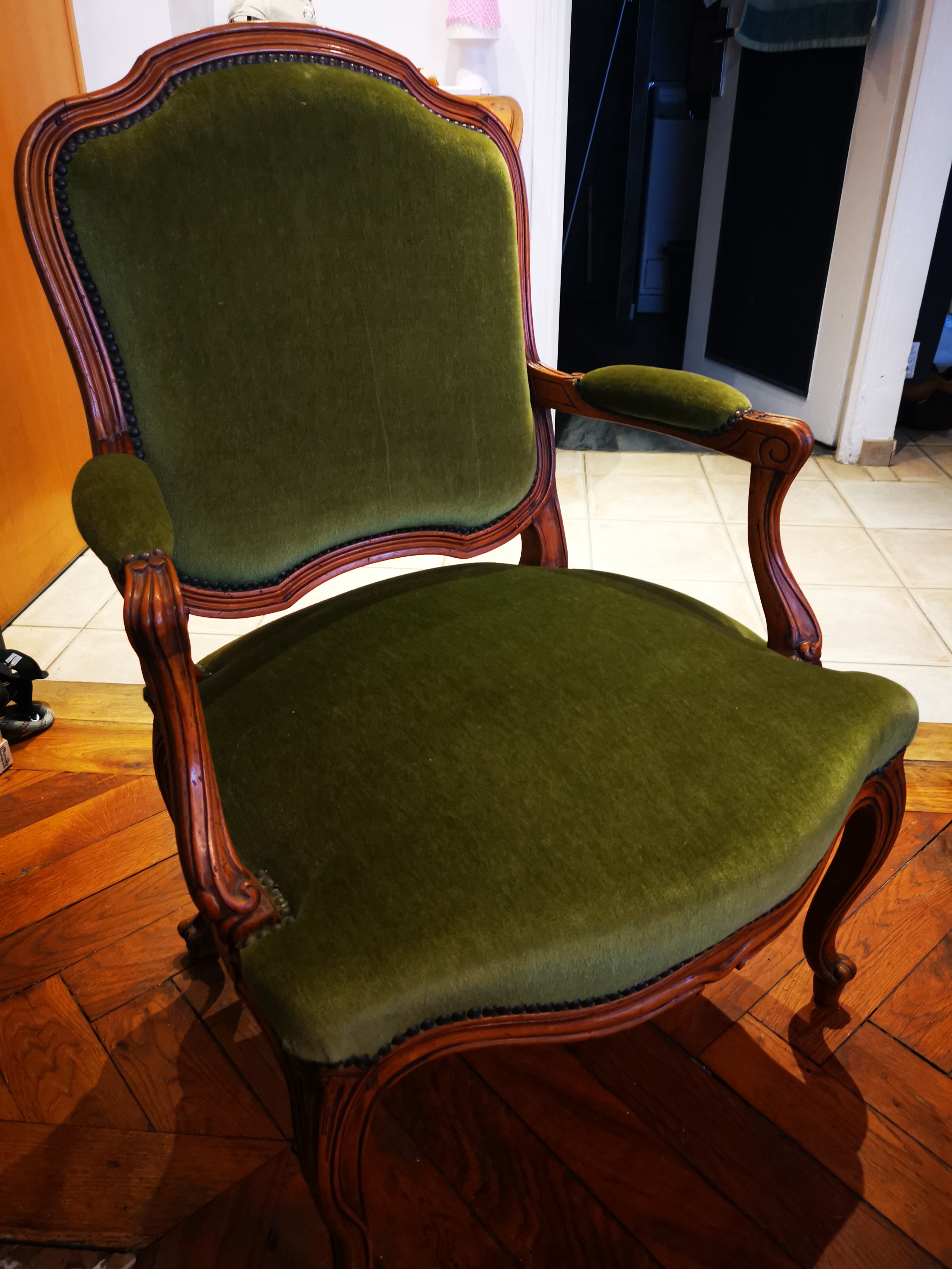 FAUTEUILS LOUIS XIV 500 Chamb�ry (73)