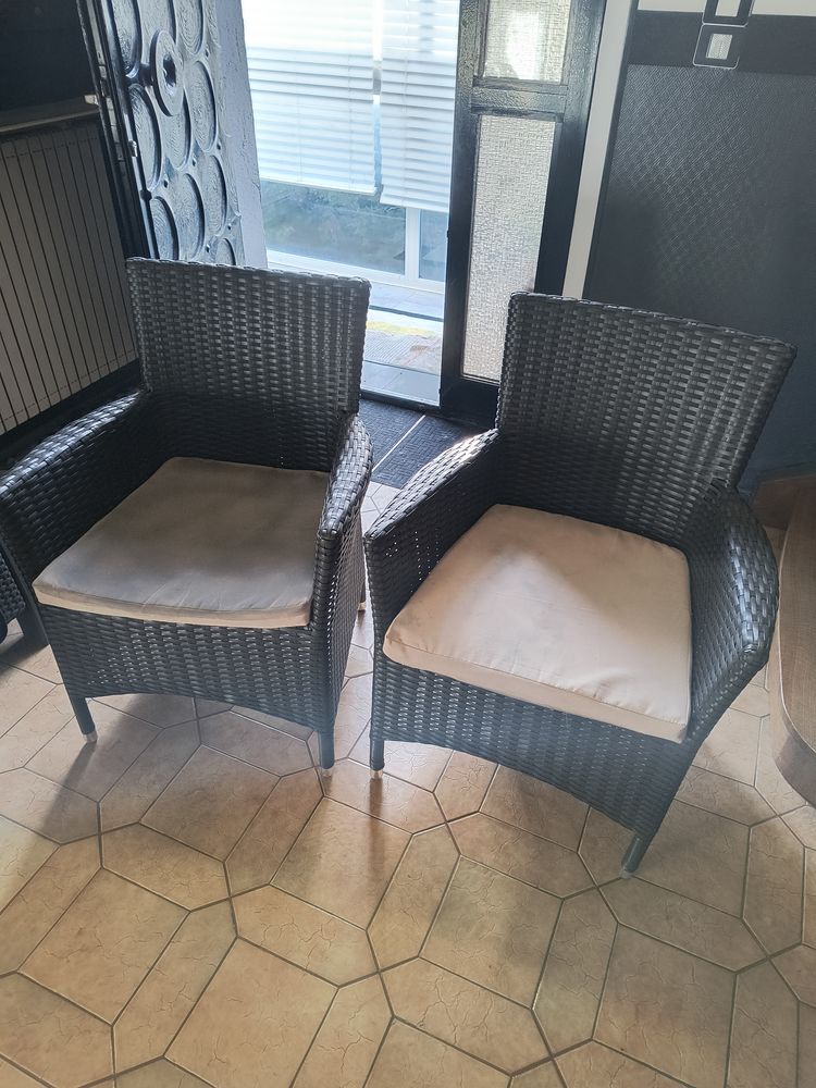 Fauteuils poly rotin en TBE 150 Belfort (90)