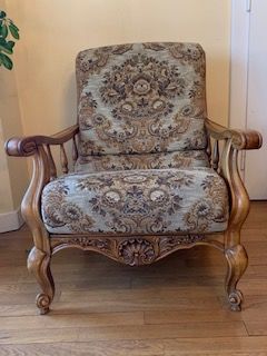 2 fauteuils et 1 pouf 150 Montigny-l�s-Metz (57)