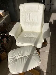 2 fauteuils relax 220 La Cr�che (79)