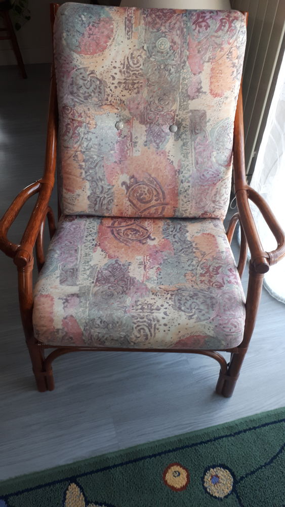 Fauteuils en rotin 300 Fontenay-le-Comte (85)