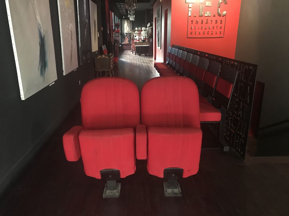 Lot de 80 fauteuils rouges de th��tre / cin�ma
100 Paris 12 (75)