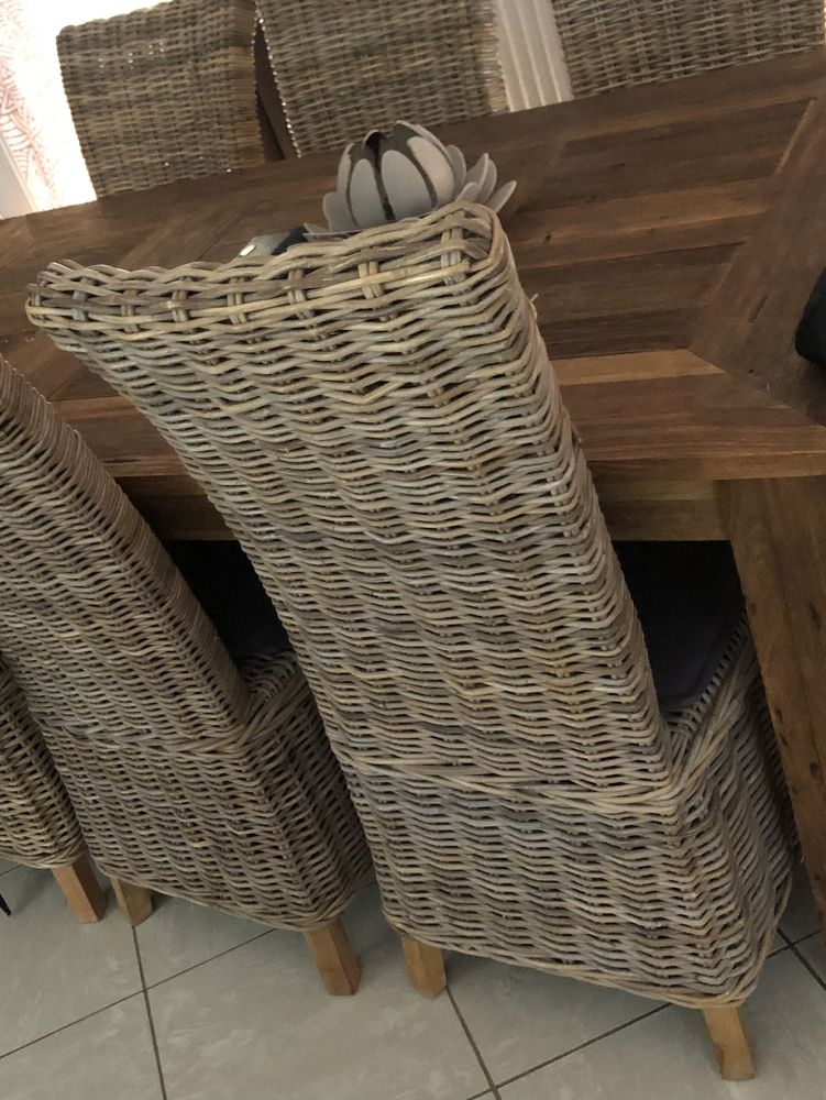 4 Fauteuils de salle � manger / chaises de salle � manger 275 Saint-S�bastien-de-Morsent (27)