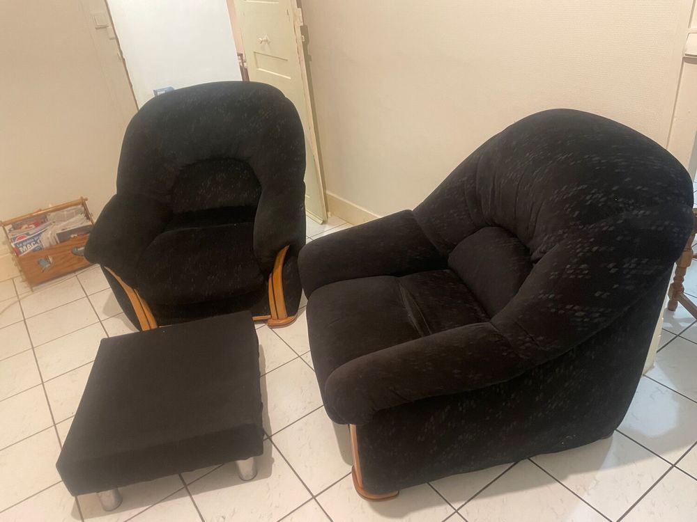 Fauteuils de salon velours noir et pieds bois 0 Belleville (69)