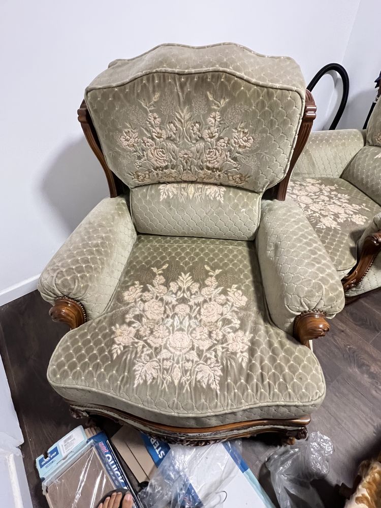 2 x Fauteuils style Louis XV 400 L�signy (77)
