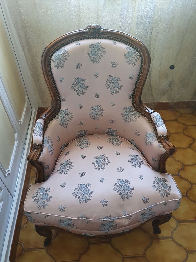 Fauteuils tapissiers armatures en noyer 0 Apt (84)