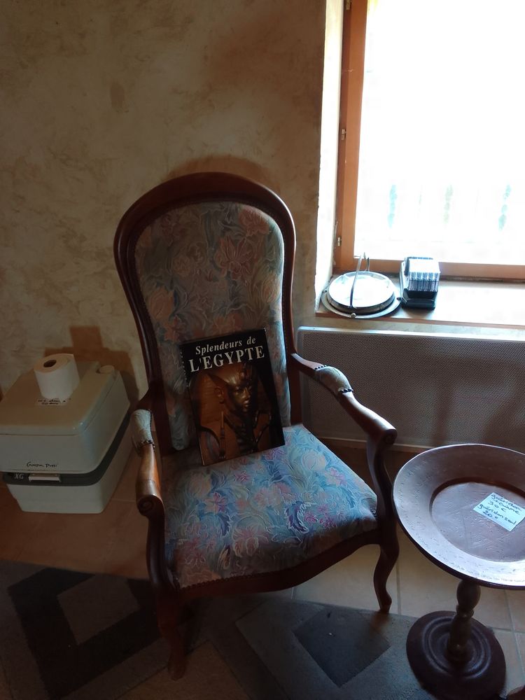 Fauteuils type Voltaire 70 Champs-sur-Marne (77)