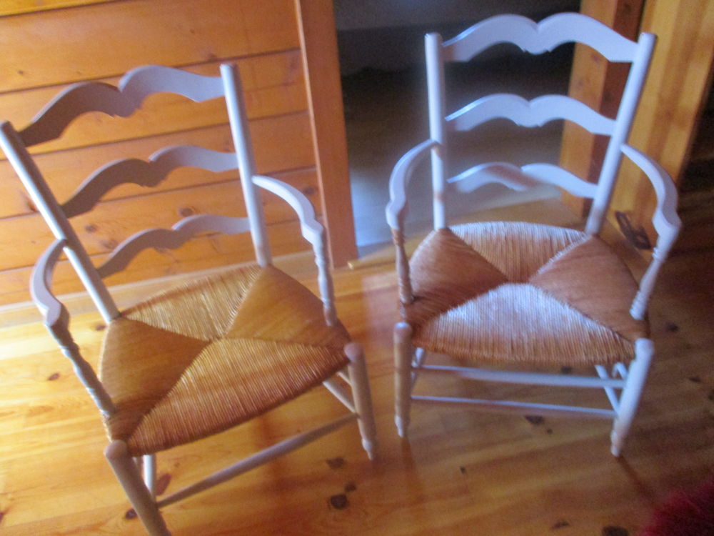 2 fauteuils 50 Monnetier-Mornex (74)