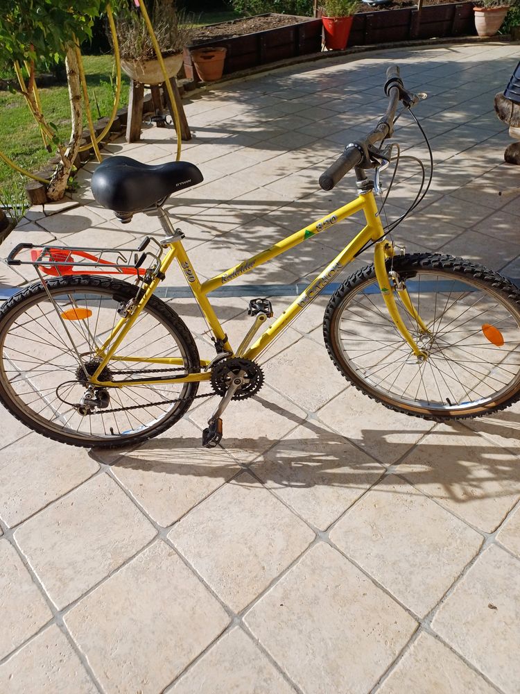 VTT FEMME TAILLE L 50 Th�nioux (18)