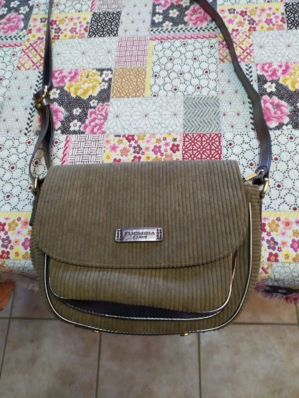 Sac femme 25 Le Chesne (08)