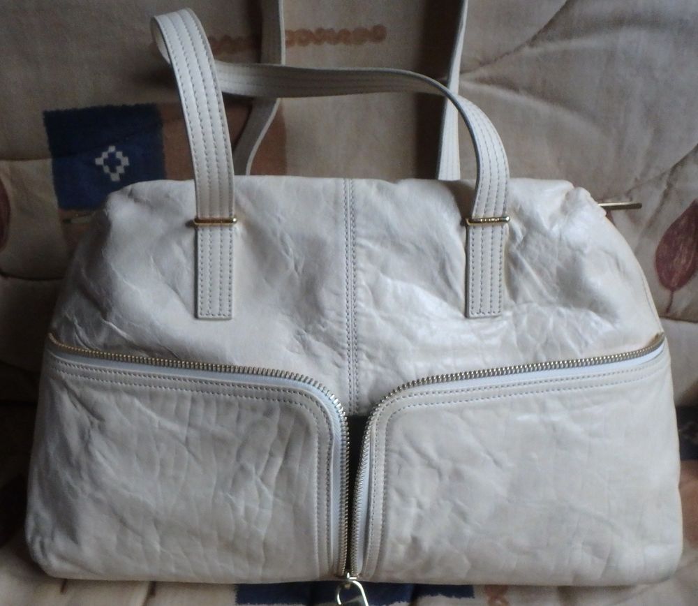 Fendi tr�s beau sac � main cuir 320 Colmar (68)
