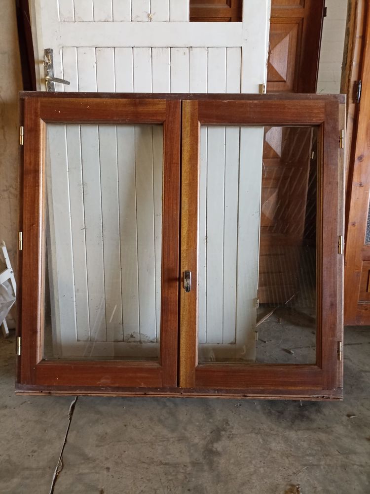 Fen�tre bois 100 Sainte-Marie (32)