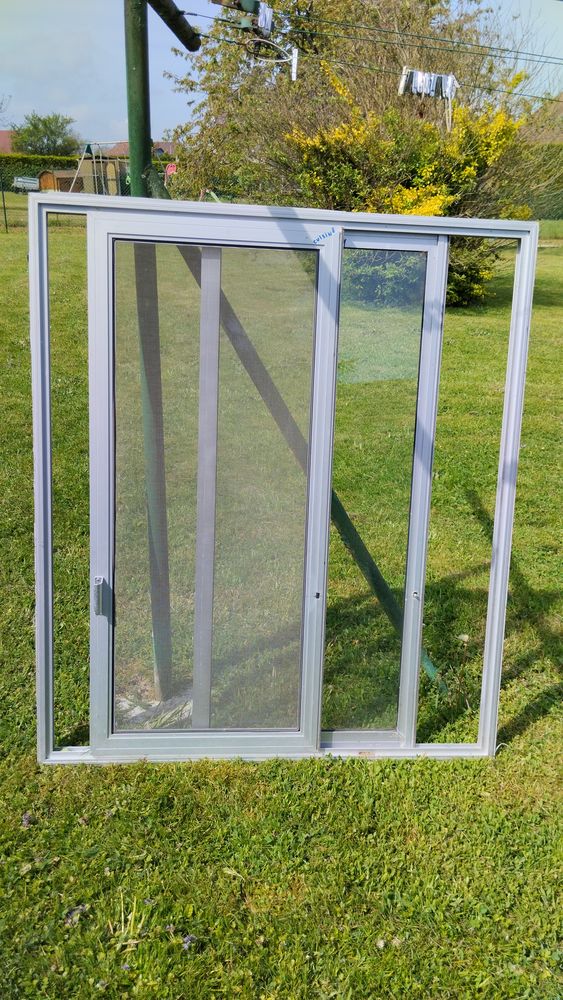 Fen�tres aluminium 15 Novillard (90)