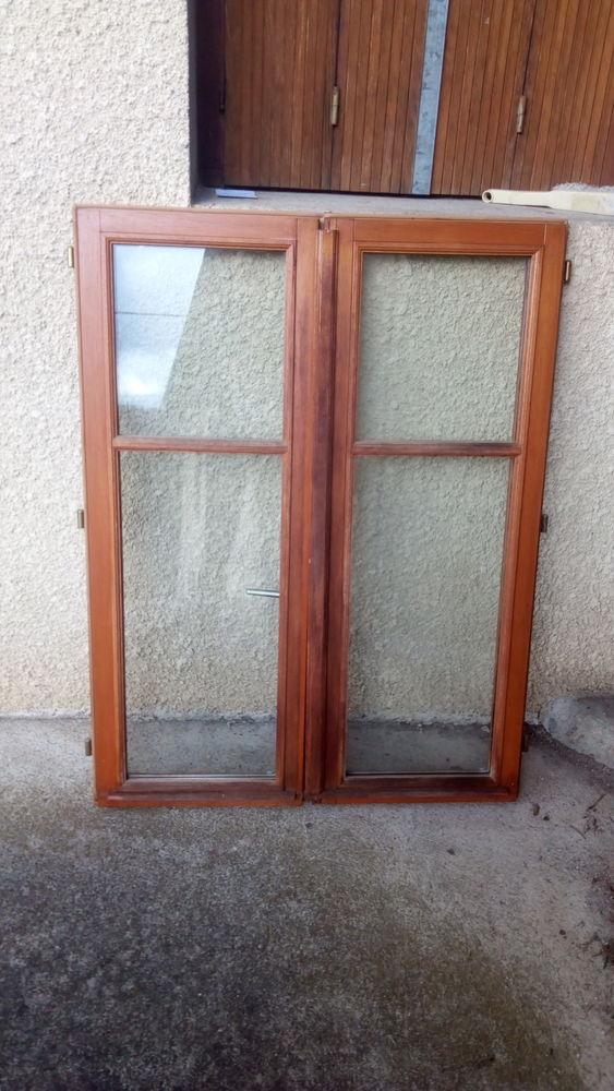 FENETRES EN BOIS DOUBLE VITRAGE 25 Beaux (43)
