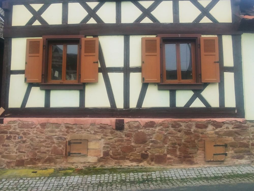 Lot de 4 fen�tres PVC ch�ne dor� 400 Ergersheim (67)