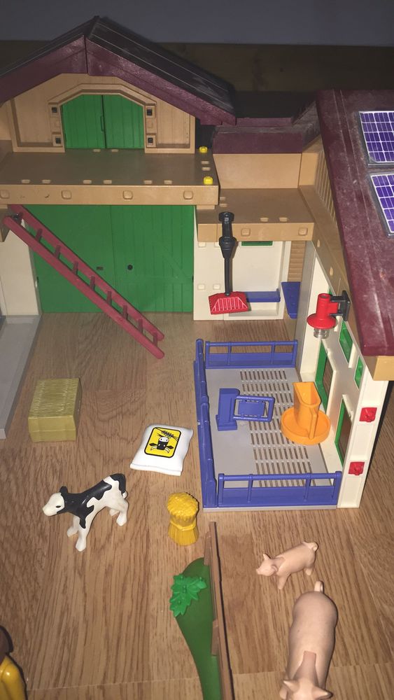 La ferme playmobil 40 Aulnoye-Aymeries (59)