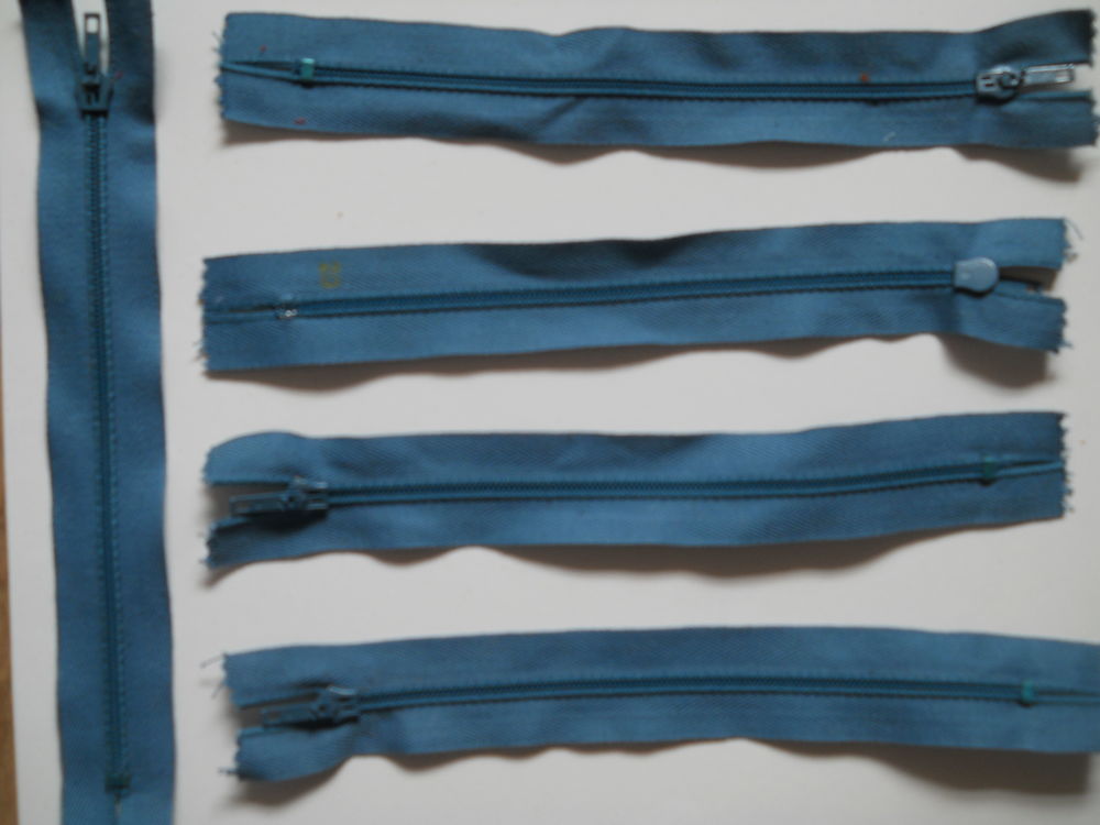 Fermeture 20 cm  BLEU CANARD  4 Semoy (45)