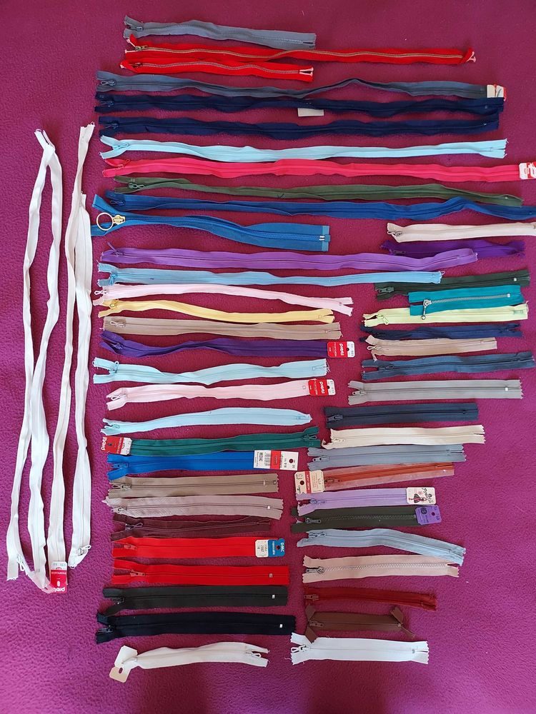 Lot de 50 fermetures eclairs PRESTIL 10 Calais (62)