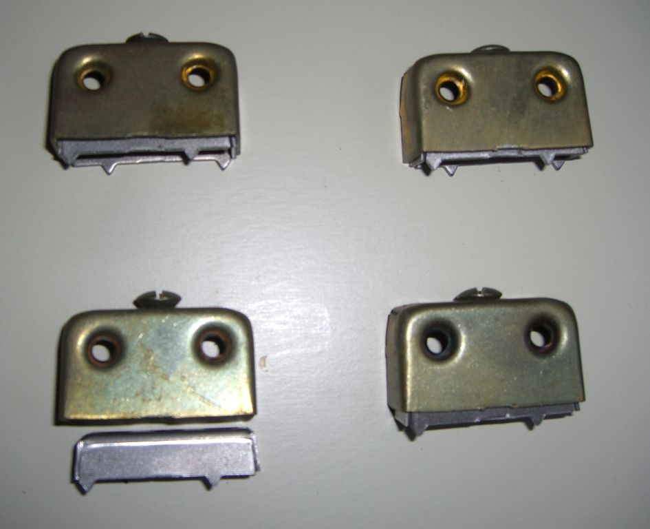 Ferrures d'assemblage en applique 40 mm (lot de 4) 8 Balma (31)