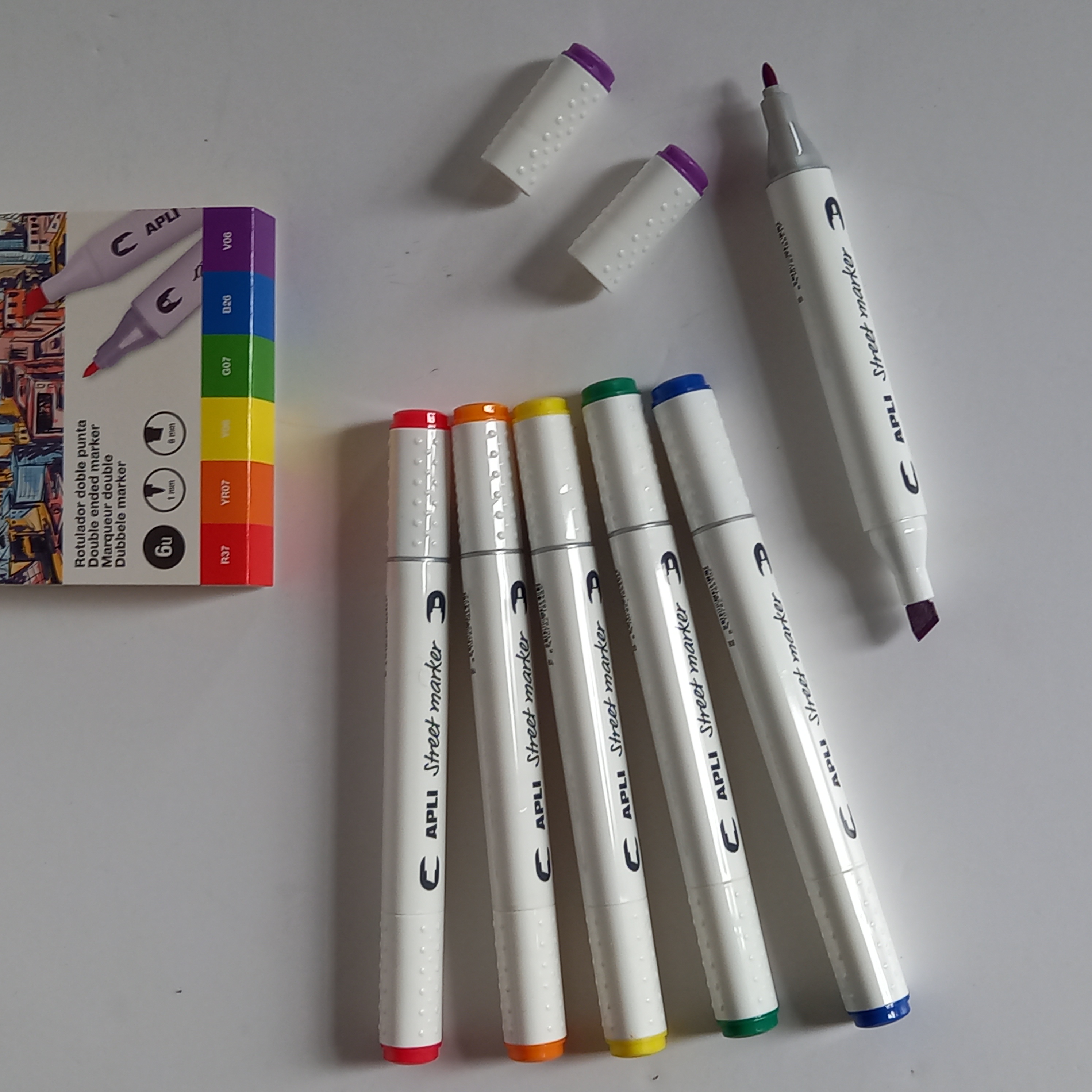 Feutres � double pointes avec encre � base d'alcool, lot de 9 Saumur (49)