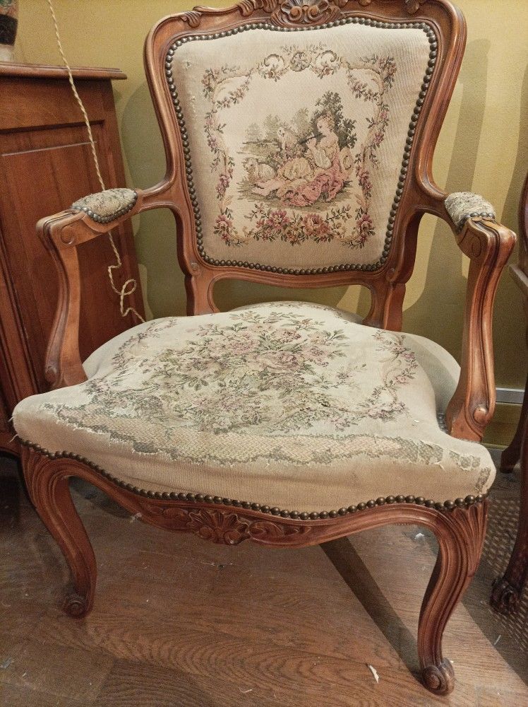 Lot de feux fauteuils cabriolets style Louis XV 100 Paris 17 (75)
