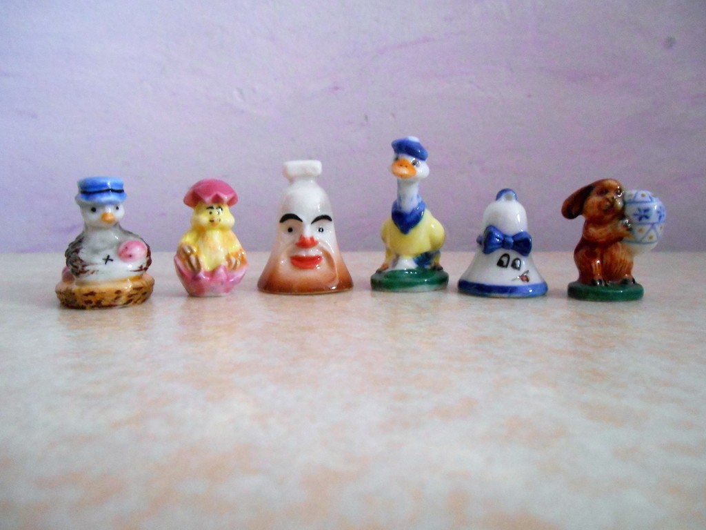 Lot de 6 F�ves en C�ramique th�me P�ques 6 Villejuif (94)