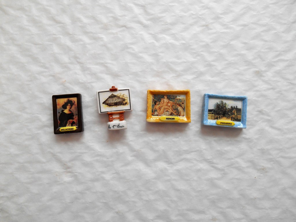 Lot de 4 F�ves en c�ramique th�me tableaux 2 Villejuif (94)