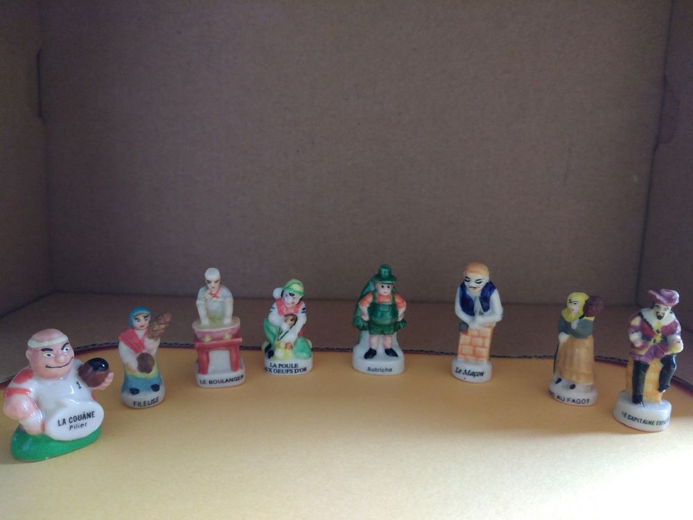 F�ves estampill�es collections 30 Baignes-Sainte-Radegonde (16)