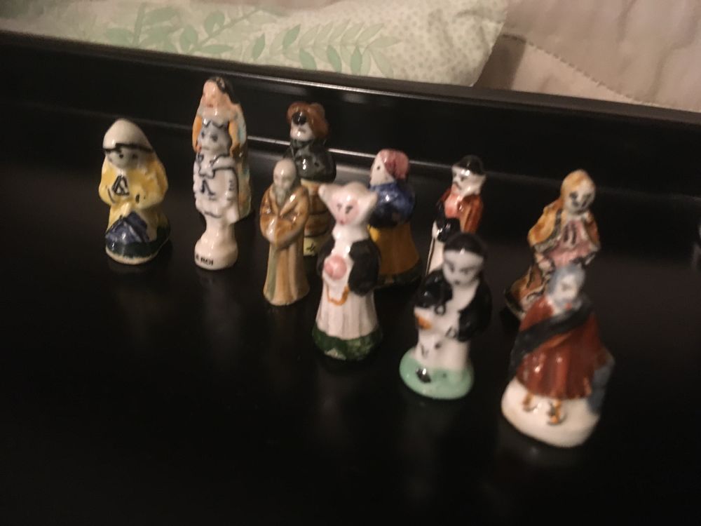 F�ves en porcelaine 11 Br�viandes (10)