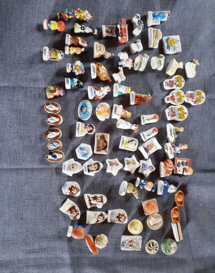 Lot de 126 f�ves 20 Bayonne (64)