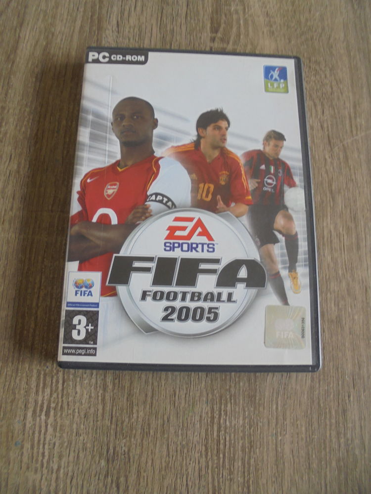 Jeu PC  Fifa Football 2005  10 Tours (37)