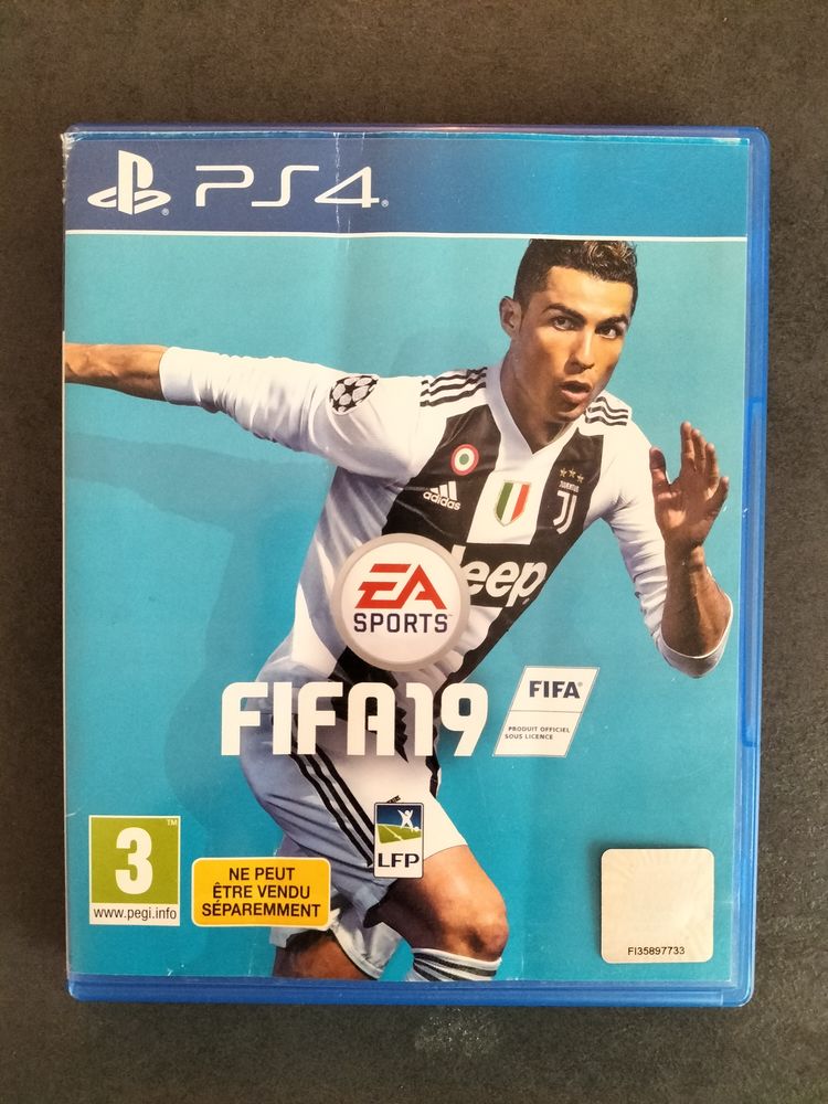 Jeu FIFA 19 pour console PS4 8 Breuillet (91)