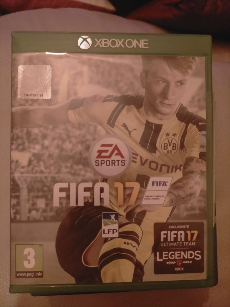 fifa 17 Xbox one 3 Miribel (01)